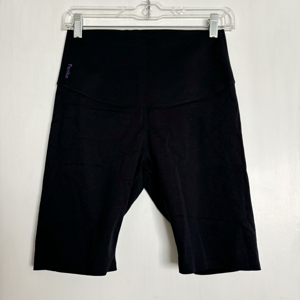 Fanka Body Sculpt 9" Biker Shorts (Reversible Wear) in Black Compression Active - Picture 4 of 9